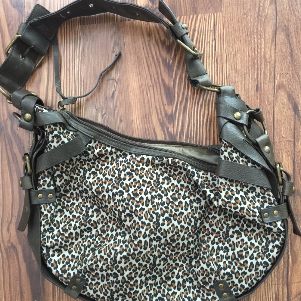 Leopard purse 🖤👜 - Picture 2 of 3